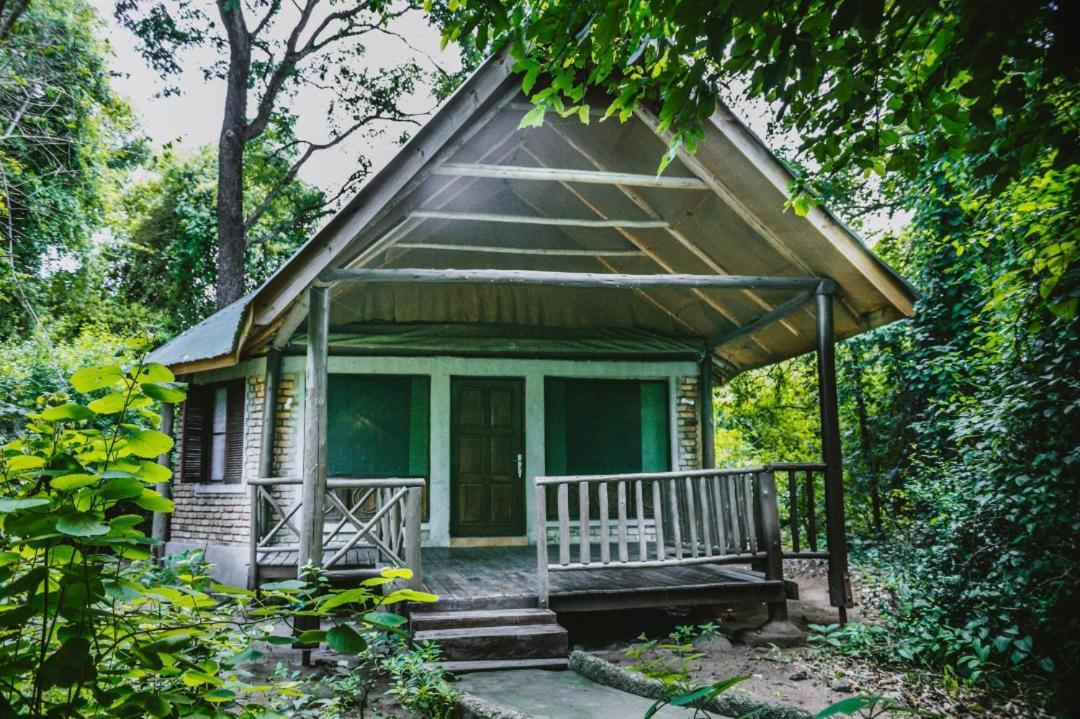 Selous Kinga Lodge Kwangwazi Exteriör bild